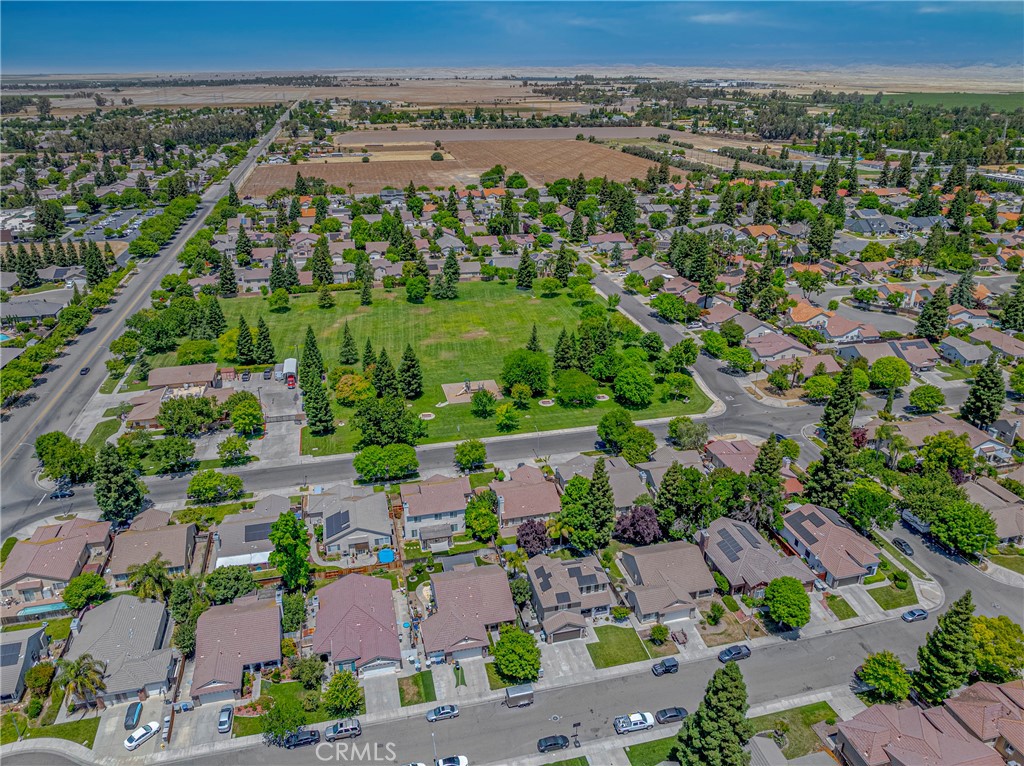 1833 La Quinta Ct, Merced, CA 95340