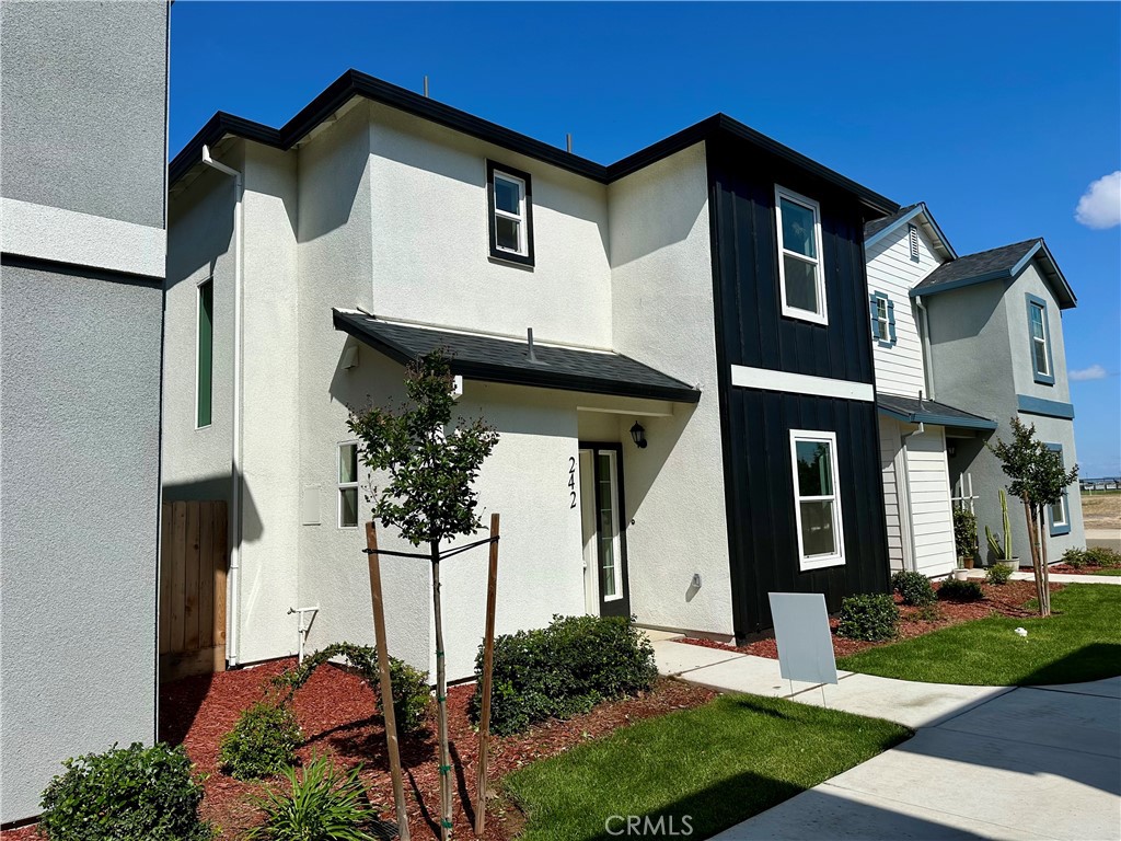 242 Montage Dr, Merced, CA 95348