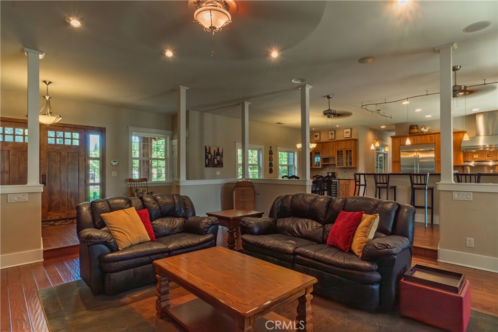 6299 Shelby St, Atwater, CA 95301