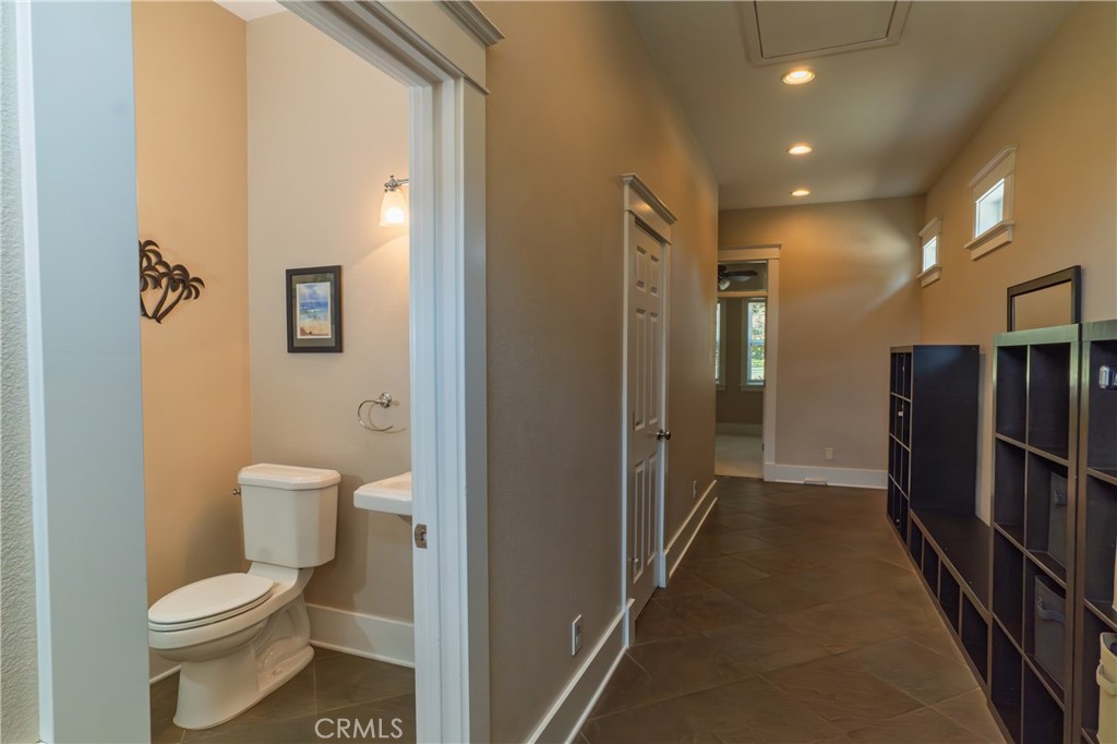 6299 Shelby St, Atwater, CA 95301