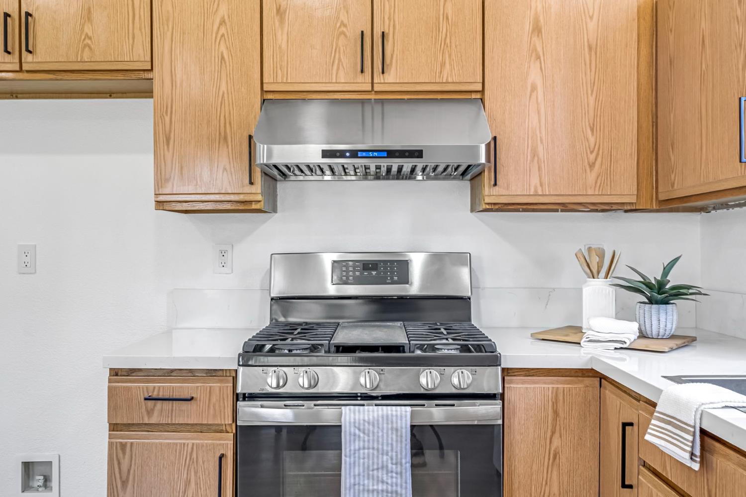 717 Nicklaus Ct, Atwater, CA 95301