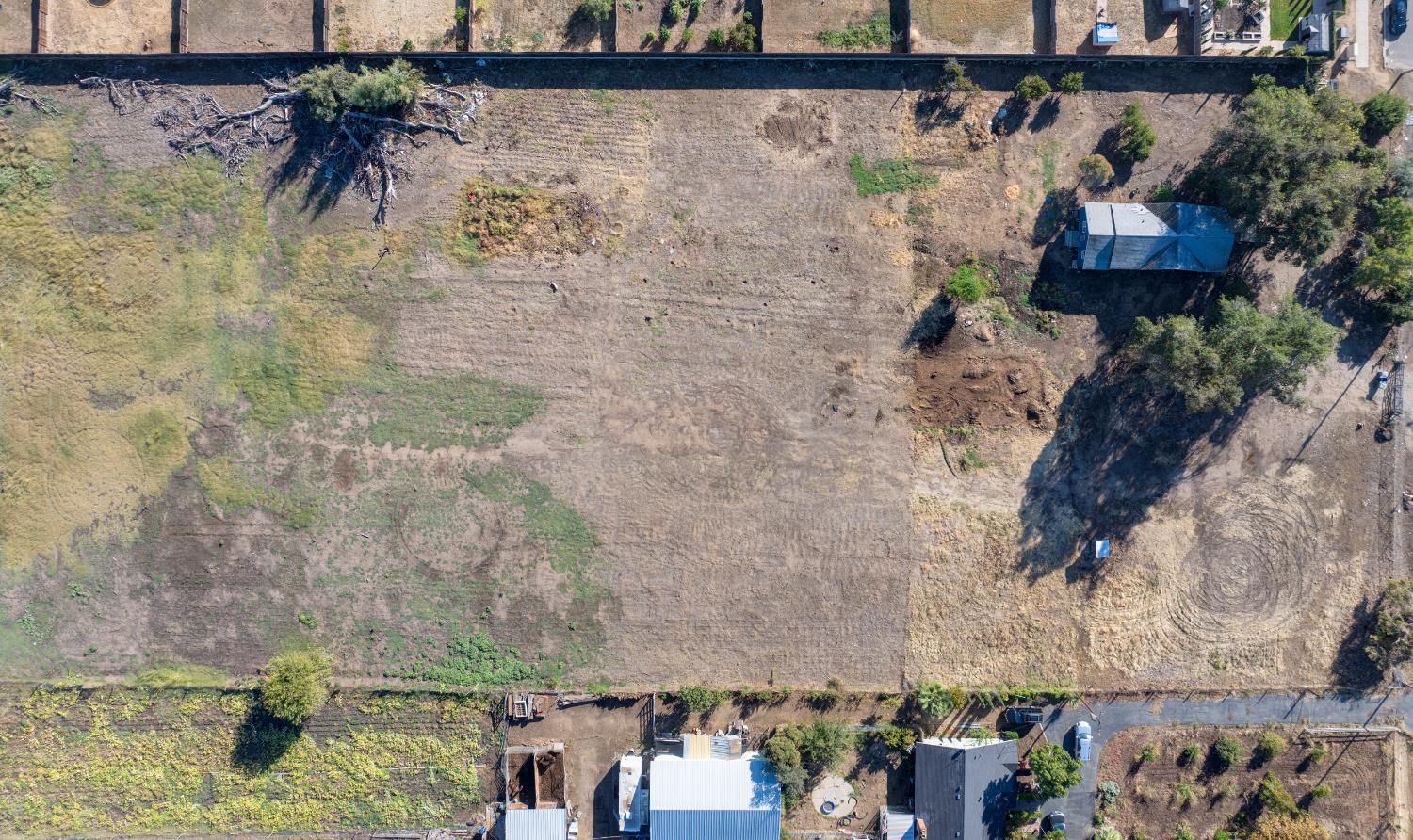 3226 E Childs Ave, Merced, CA 95341