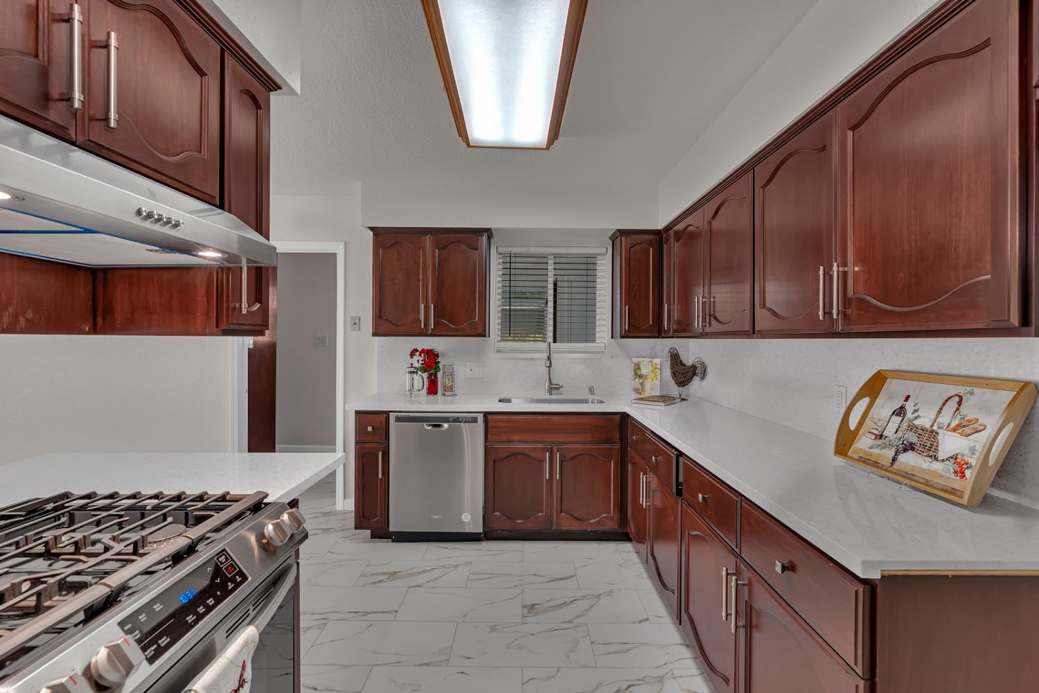 3061 El Capitan Ave, Merced, CA 95340