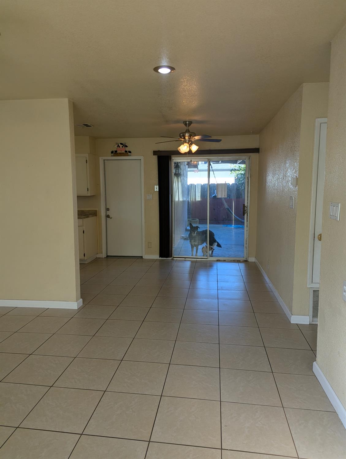 2228 N drake N, Merced, CA 95348