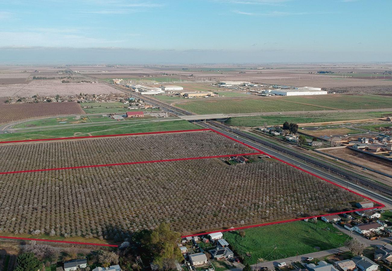 3370 E State Highway 140, Merced, CA 95340