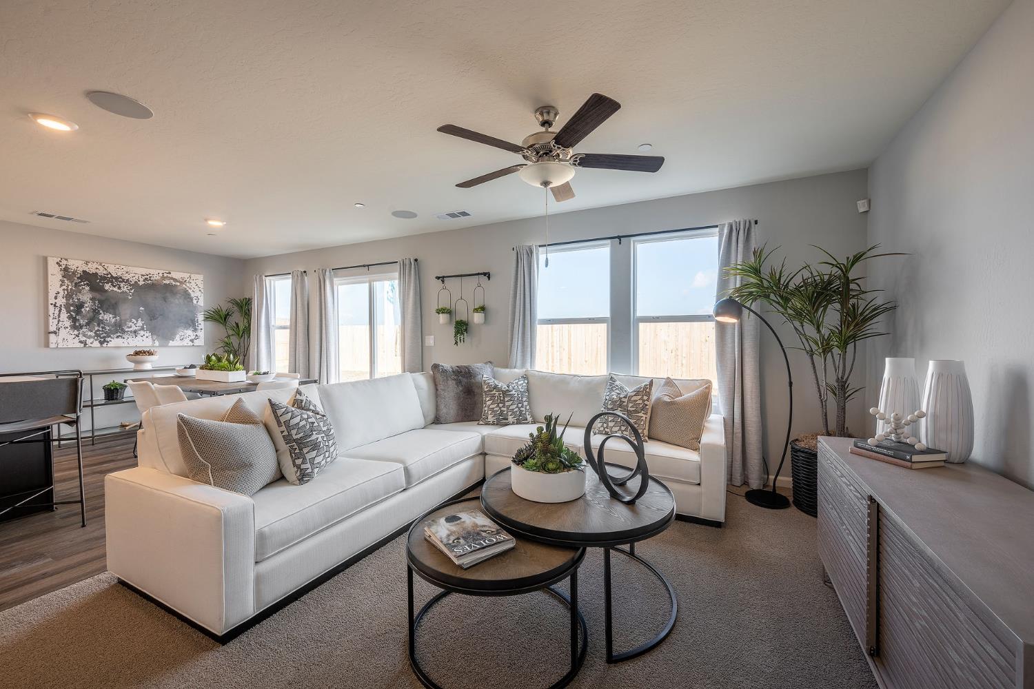 736 Stephanie Dr #46 B1, Merced, CA 95348