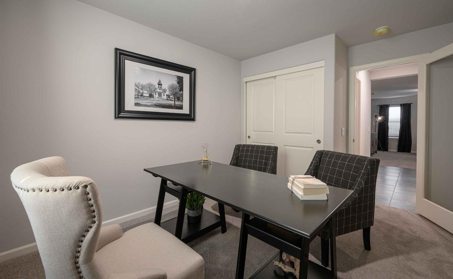 660 Marshall Ln #104B2, Merced, CA 95348