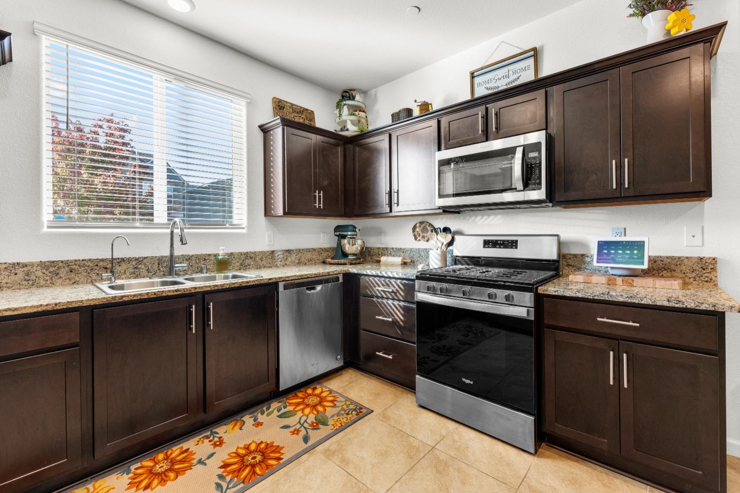 165 Sullivan Dr, Merced, CA 95348