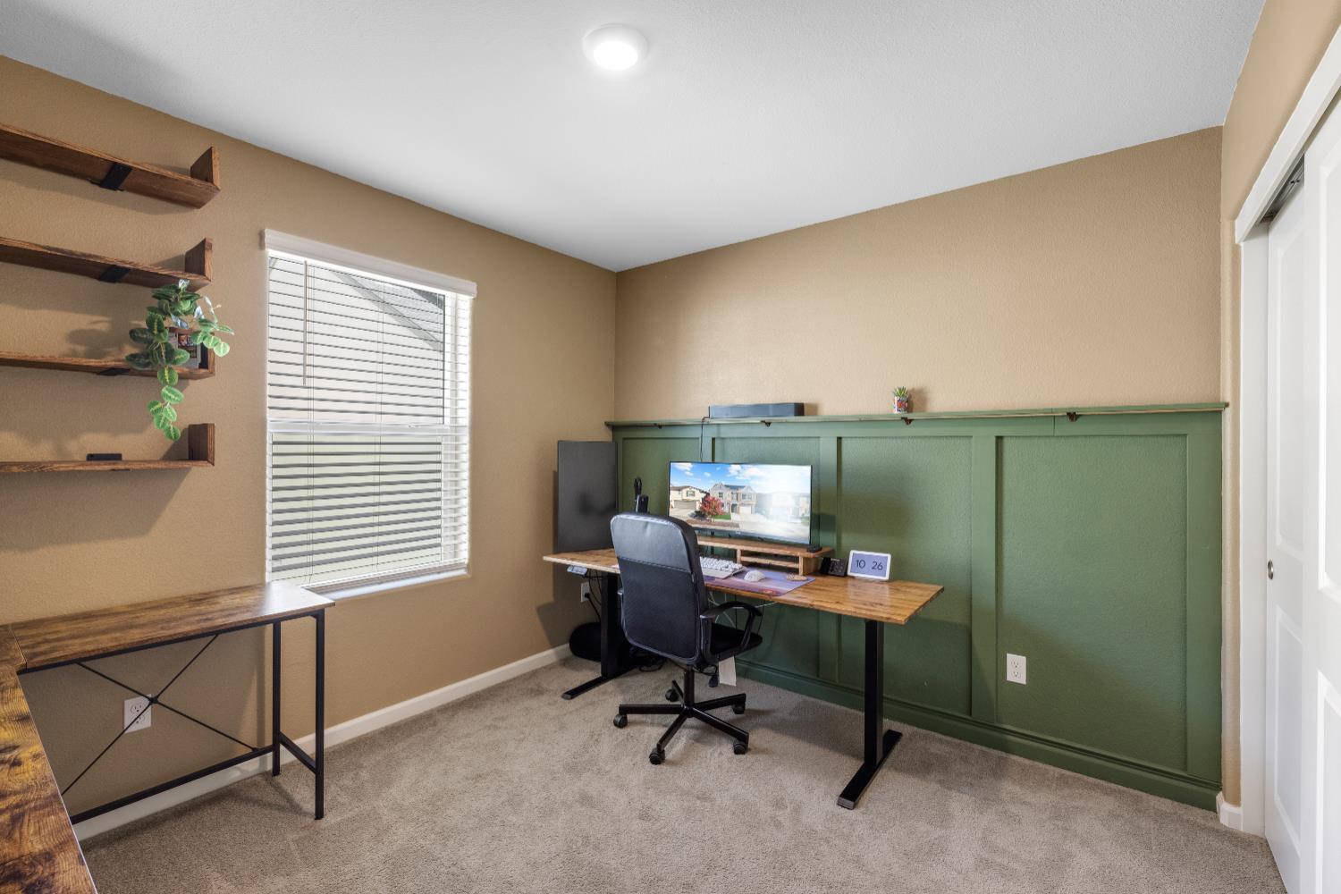 165 Sullivan Dr, Merced, CA 95348