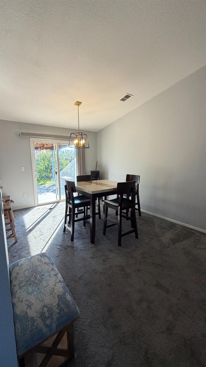 12 E San Clemente Dr, Merced, CA 95341