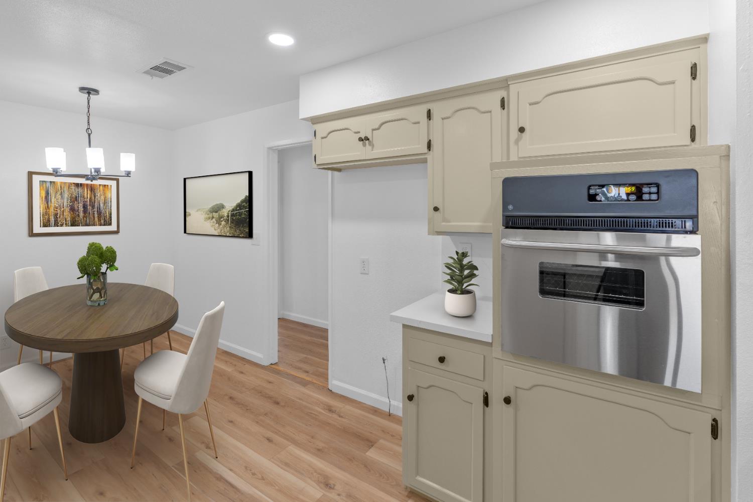 1061 Northwood Dr, Merced, CA 95348