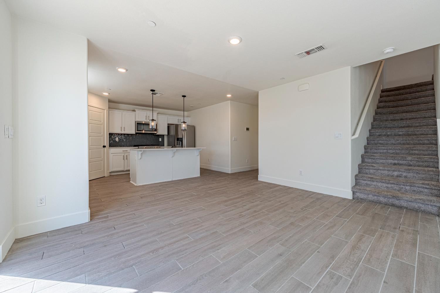 2104 Redding Way, Atwater, CA 95301