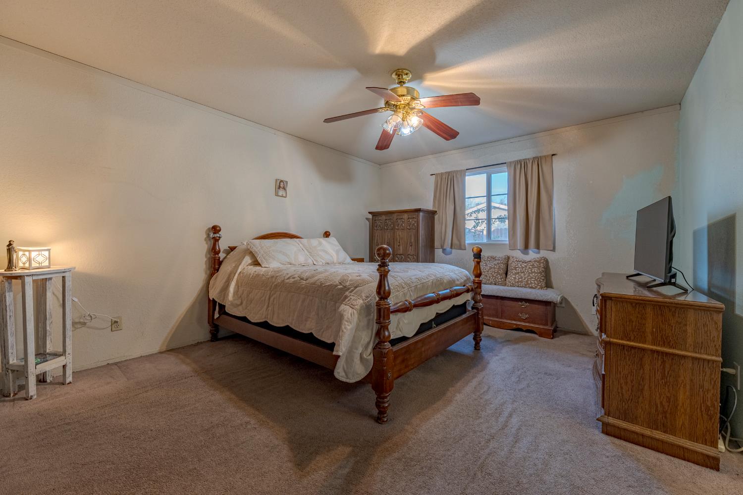 2394 Lance St, Merced, CA 95348