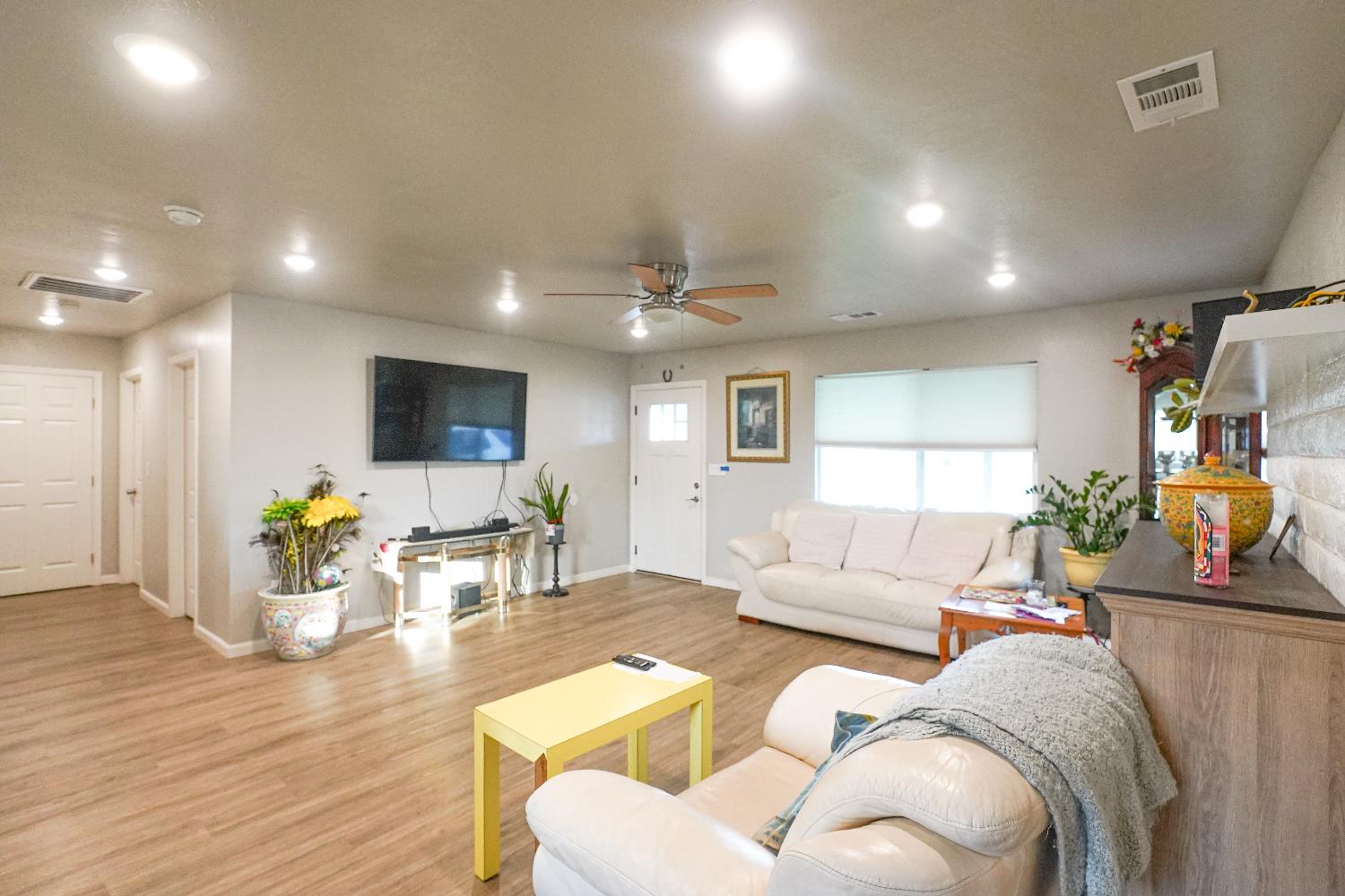 2591 Beachwood Dr, Merced, CA 95348