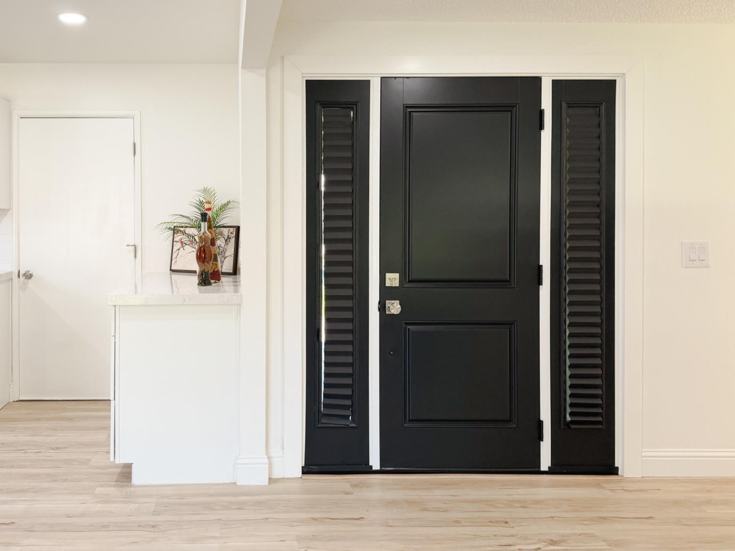 878 Carol Ave, Merced, CA 95341