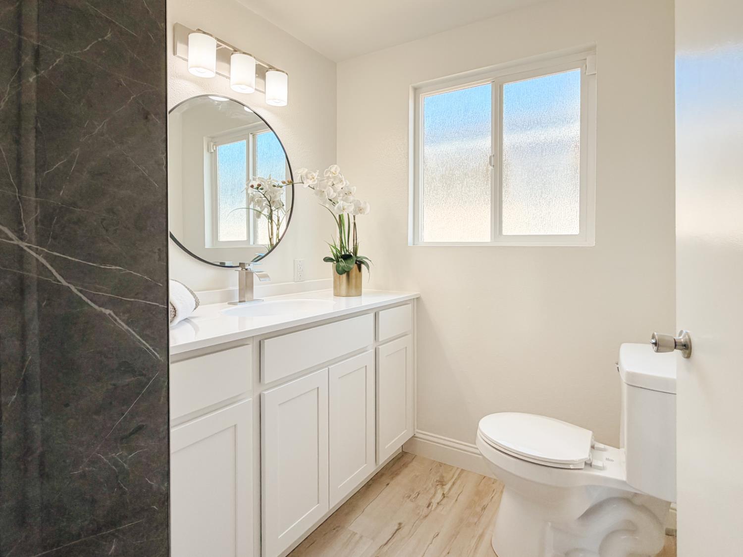 878 Carol Ave, Merced, CA 95341